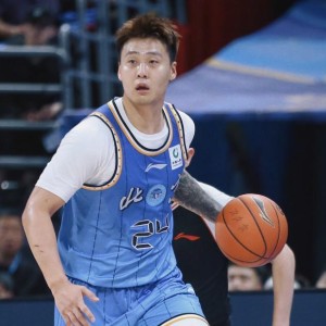 开云app-战术地位不高，赵睿出战24分钟&amp;amp;投篮3中1仅得5分2板5助1抢断